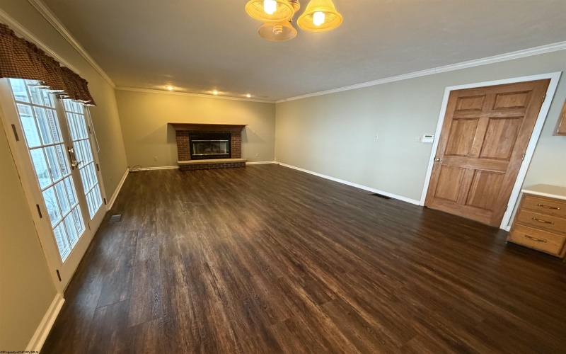 901 Riverview Drive, Fairmont, West Virginia 26554, 3 Bedrooms Bedrooms, 7 Rooms Rooms,2 BathroomsBathrooms,Single Family Detached,For Sale,Riverview,10162706 901 Riverview Drive, Fairmont, West Virginia 26554, 3 Bedrooms Bedrooms, 7 Rooms Rooms,2 BathroomsBathrooms,Single Family Detached,For Sale,Riverview,10162706