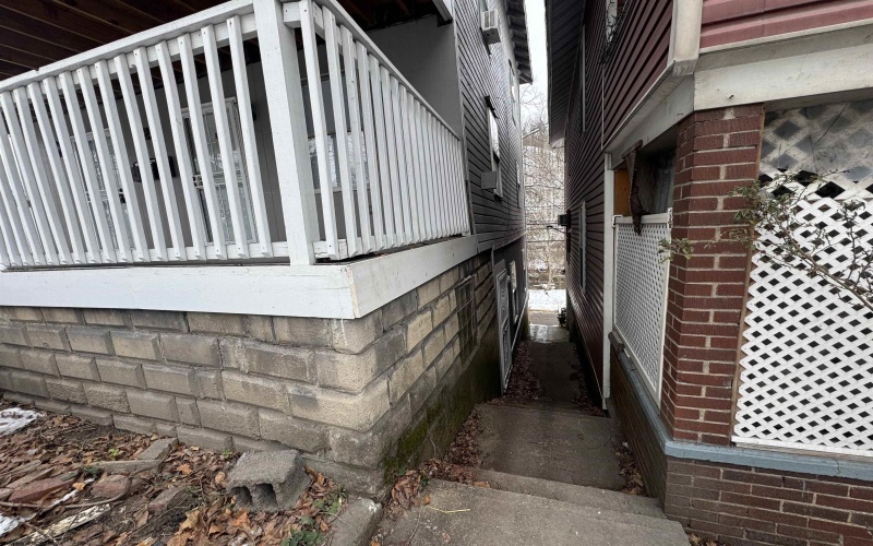 629 Brockway Avenue, Morgantown, West Virginia 26501, ,Multi-unit/income,For Sale,Brockway,10162704