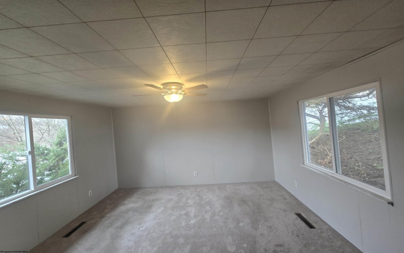 1 Sugarmaple Lane, Fairmont, West Virginia 26554, 3 Bedrooms Bedrooms, 6 Rooms Rooms,2 BathroomsBathrooms,Single Family Detached,For Sale,Sugarmaple,10162705