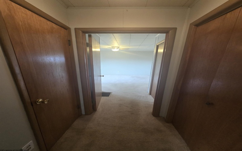 1 Sugarmaple Lane, Fairmont, West Virginia 26554, 3 Bedrooms Bedrooms, 6 Rooms Rooms,2 BathroomsBathrooms,Single Family Detached,For Sale,Sugarmaple,10162705