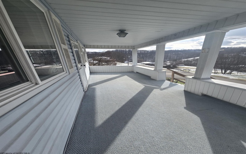 1 Sugarmaple Lane, Fairmont, West Virginia 26554, 3 Bedrooms Bedrooms, 6 Rooms Rooms,2 BathroomsBathrooms,Single Family Detached,For Sale,Sugarmaple,10162705