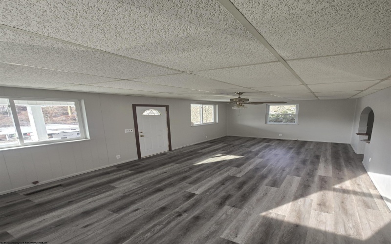 1 Sugarmaple Lane, Fairmont, West Virginia 26554, 3 Bedrooms Bedrooms, 6 Rooms Rooms,2 BathroomsBathrooms,Single Family Detached,For Sale,Sugarmaple,10162705