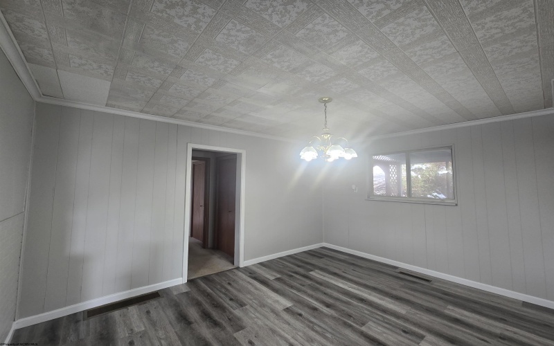 1 Sugarmaple Lane, Fairmont, West Virginia 26554, 3 Bedrooms Bedrooms, 6 Rooms Rooms,2 BathroomsBathrooms,Single Family Detached,For Sale,Sugarmaple,10162705