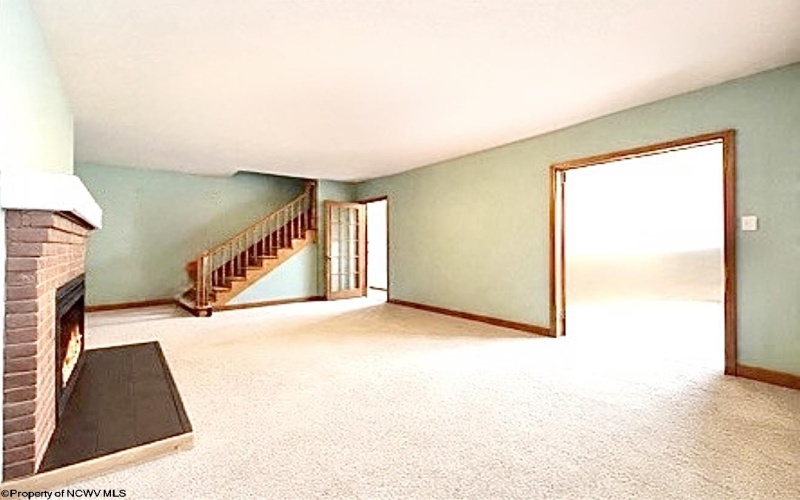 822 Hood Avenue, Shinnston, West Virginia 26431, 3 Bedrooms Bedrooms, 8 Rooms Rooms,2 BathroomsBathrooms,Single Family Detached,For Sale,Hood,10162703