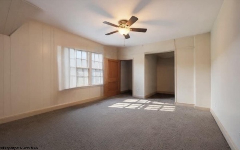 822 Hood Avenue, Shinnston, West Virginia 26431, 3 Bedrooms Bedrooms, 8 Rooms Rooms,2 BathroomsBathrooms,Single Family Detached,For Sale,Hood,10162703