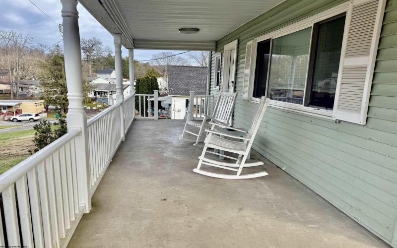 106 Hickory Avenue, Fairmont, West Virginia 26554, 3 Bedrooms Bedrooms, 5 Rooms Rooms,1 BathroomBathrooms,Single Family Detached,For Sale,Hickory,10162712