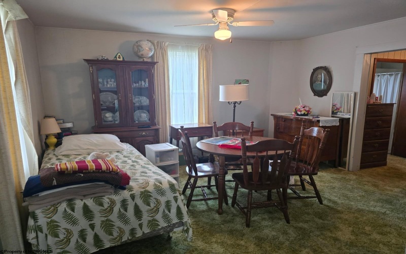 102 Beverly Street, Kingwood, West Virginia 26537, 3 Bedrooms Bedrooms, 5 Rooms Rooms,2 BathroomsBathrooms,Single Family Detached,For Sale,Beverly,10159891