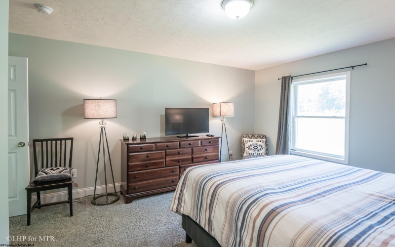 252 Venice Place, Davis, West Virginia 26260, 3 Bedrooms Bedrooms, 5 Rooms Rooms,2 BathroomsBathrooms,Single Family Detached,For Sale,Venice,10160702