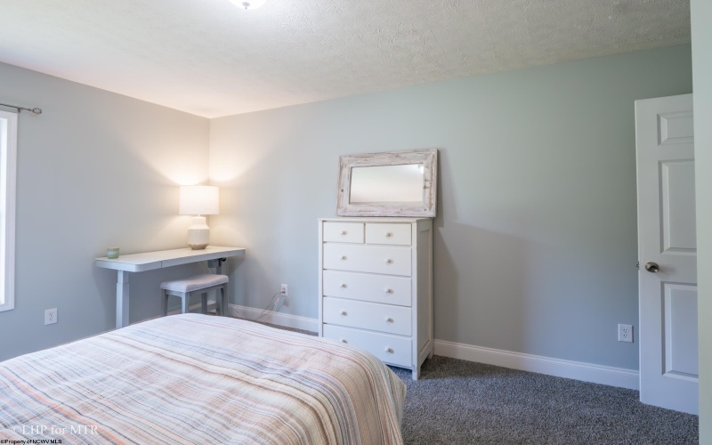 252 Venice Place, Davis, West Virginia 26260, 3 Bedrooms Bedrooms, 5 Rooms Rooms,2 BathroomsBathrooms,Single Family Detached,For Sale,Venice,10160702