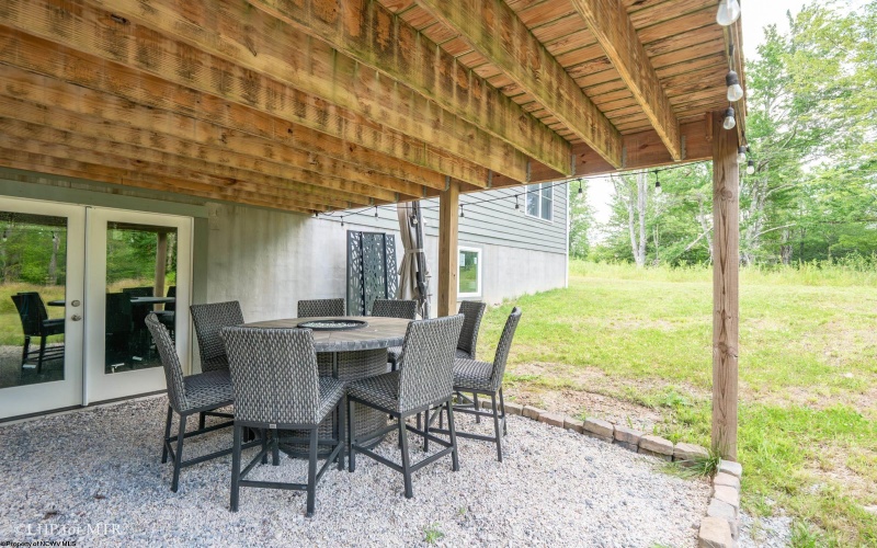 252 Venice Place, Davis, West Virginia 26260, 3 Bedrooms Bedrooms, 5 Rooms Rooms,2 BathroomsBathrooms,Single Family Detached,For Sale,Venice,10160702