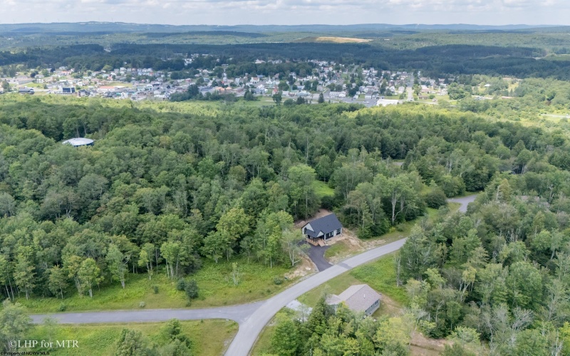 252 Venice Place, Davis, West Virginia 26260, 3 Bedrooms Bedrooms, 5 Rooms Rooms,2 BathroomsBathrooms,Single Family Detached,For Sale,Venice,10160702