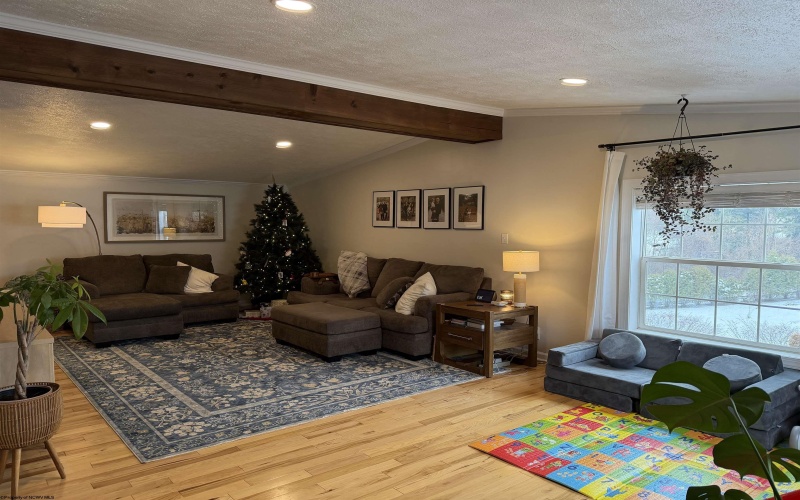 65 Pipestem Drive, Fairmont, West Virginia 26554, 3 Bedrooms Bedrooms, 8 Rooms Rooms,2 BathroomsBathrooms,Single Family Detached,For Sale,Pipestem,10162707 65 Pipestem Drive, Fairmont, West Virginia 26554, 3 Bedrooms Bedrooms, 8 Rooms Rooms,2 BathroomsBathrooms,Single Family Detached,For Sale,Pipestem,10162707