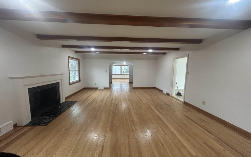 410 MAIN Street, Clarksburg, West Virginia 26301, 3 Bedrooms Bedrooms, 13 Rooms Rooms,2 BathroomsBathrooms,Single Family Detached,For Sale,MAIN,10162708 410 MAIN Street, Clarksburg, West Virginia 26301, 3 Bedrooms Bedrooms, 13 Rooms Rooms,2 BathroomsBathrooms,Single Family Detached,For Sale,MAIN,10162708