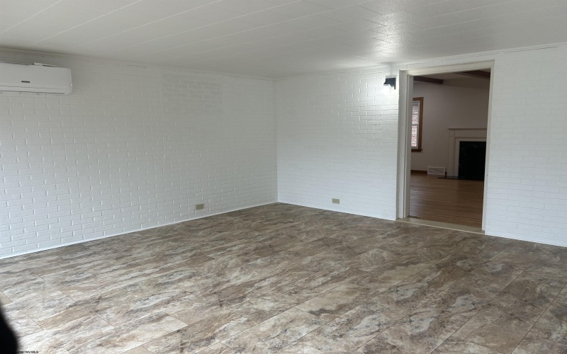 410 MAIN Street, Clarksburg, West Virginia 26301, 3 Bedrooms Bedrooms, 13 Rooms Rooms,2 BathroomsBathrooms,Single Family Detached,For Sale,MAIN,10162708 410 MAIN Street, Clarksburg, West Virginia 26301, 3 Bedrooms Bedrooms, 13 Rooms Rooms,2 BathroomsBathrooms,Single Family Detached,For Sale,MAIN,10162708