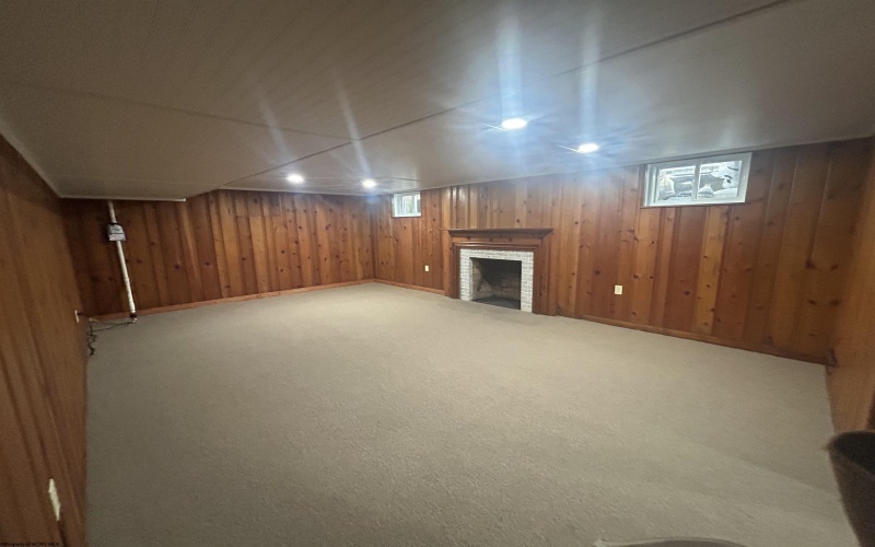 410 MAIN Street, Clarksburg, West Virginia 26301, 3 Bedrooms Bedrooms, 13 Rooms Rooms,2 BathroomsBathrooms,Single Family Detached,For Sale,MAIN,10162708 410 MAIN Street, Clarksburg, West Virginia 26301, 3 Bedrooms Bedrooms, 13 Rooms Rooms,2 BathroomsBathrooms,Single Family Detached,For Sale,MAIN,10162708