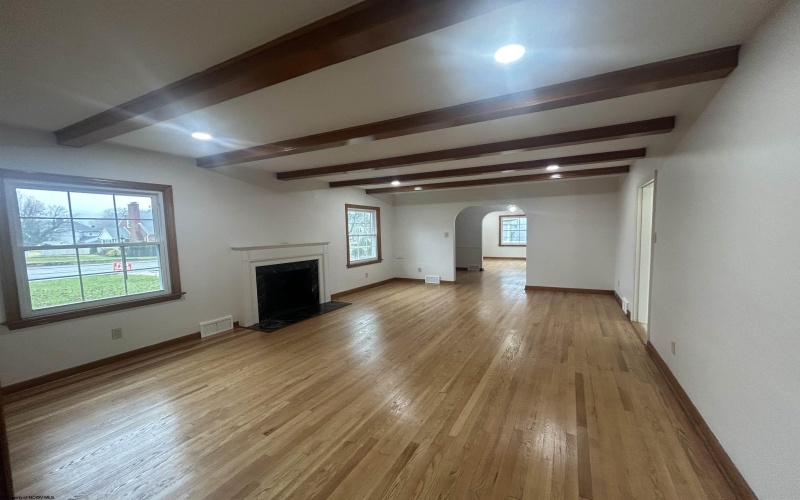 410 MAIN Street, Clarksburg, West Virginia 26301, 3 Bedrooms Bedrooms, 13 Rooms Rooms,2 BathroomsBathrooms,Single Family Detached,For Sale,MAIN,10162708 410 MAIN Street, Clarksburg, West Virginia 26301, 3 Bedrooms Bedrooms, 13 Rooms Rooms,2 BathroomsBathrooms,Single Family Detached,For Sale,MAIN,10162708