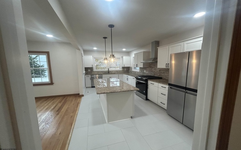 410 MAIN Street, Clarksburg, West Virginia 26301, 3 Bedrooms Bedrooms, 13 Rooms Rooms,2 BathroomsBathrooms,Single Family Detached,For Sale,MAIN,10162708 410 MAIN Street, Clarksburg, West Virginia 26301, 3 Bedrooms Bedrooms, 13 Rooms Rooms,2 BathroomsBathrooms,Single Family Detached,For Sale,MAIN,10162708