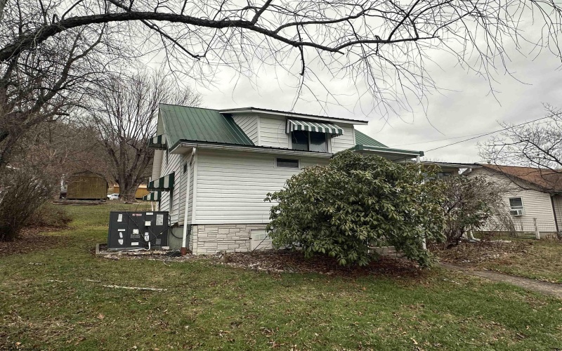 487 Old Route 33 Road, Weston, West Virginia 26452, 3 Bedrooms Bedrooms, 9 Rooms Rooms,2 BathroomsBathrooms,Single Family Detached,For Sale,Old Route 33,10162716 487 Old Route 33 Road, Weston, West Virginia 26452, 3 Bedrooms Bedrooms, 9 Rooms Rooms,2 BathroomsBathrooms,Single Family Detached,For Sale,Old Route 33,10162716