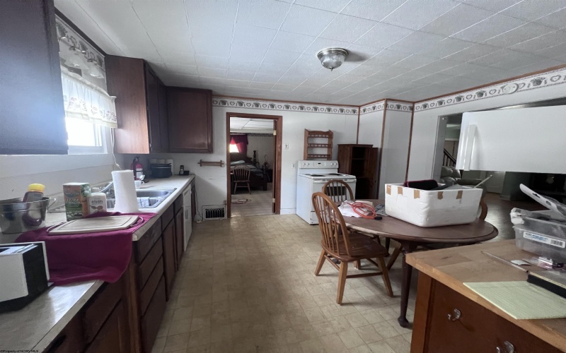 00 Allen Street, Mill Creek, West Virginia 26280, 5 Bedrooms Bedrooms, 9 Rooms Rooms,2 BathroomsBathrooms,Single Family Detached,For Sale,Allen,10162723 00 Allen Street, Mill Creek, West Virginia 26280, 5 Bedrooms Bedrooms, 9 Rooms Rooms,2 BathroomsBathrooms,Single Family Detached,For Sale,Allen,10162723