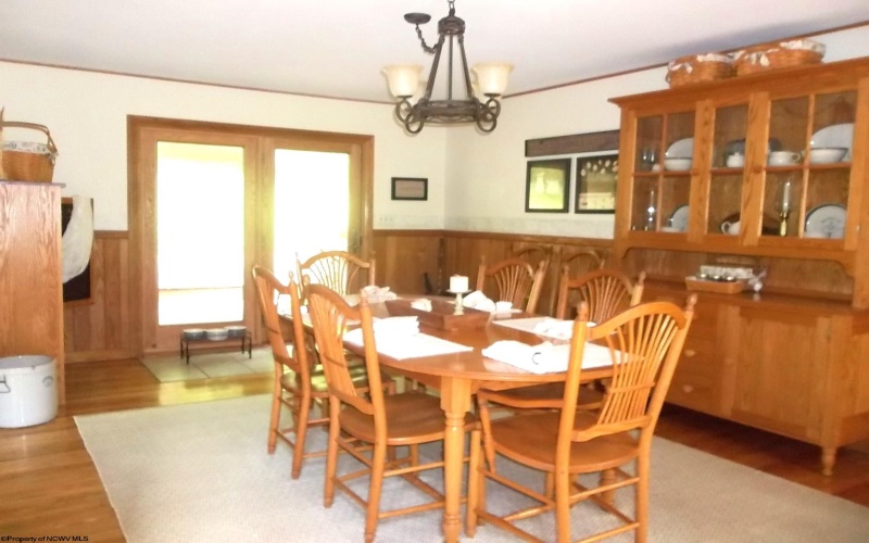 444 Gordon Road, Beverly, West Virginia 26253, 4 Bedrooms Bedrooms, 15 Rooms Rooms,3 BathroomsBathrooms,Single Family Detached,For Sale,Gordon,10159774