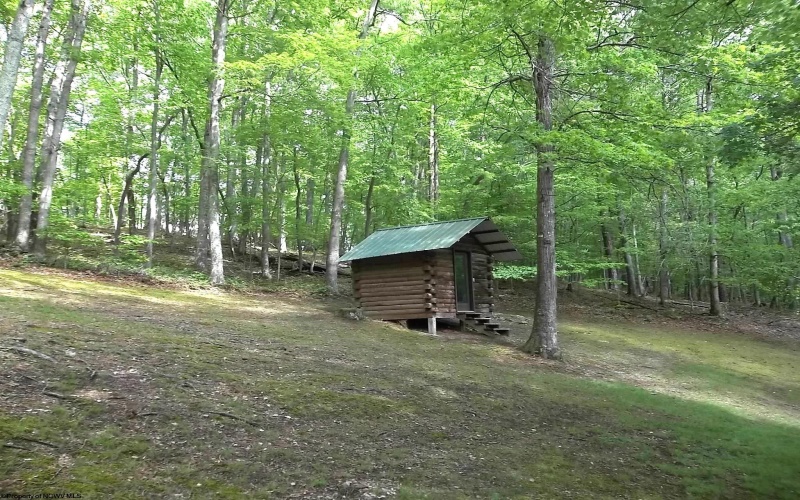 444 Gordon Road, Beverly, West Virginia 26253, 4 Bedrooms Bedrooms, 15 Rooms Rooms,3 BathroomsBathrooms,Single Family Detached,For Sale,Gordon,10159774