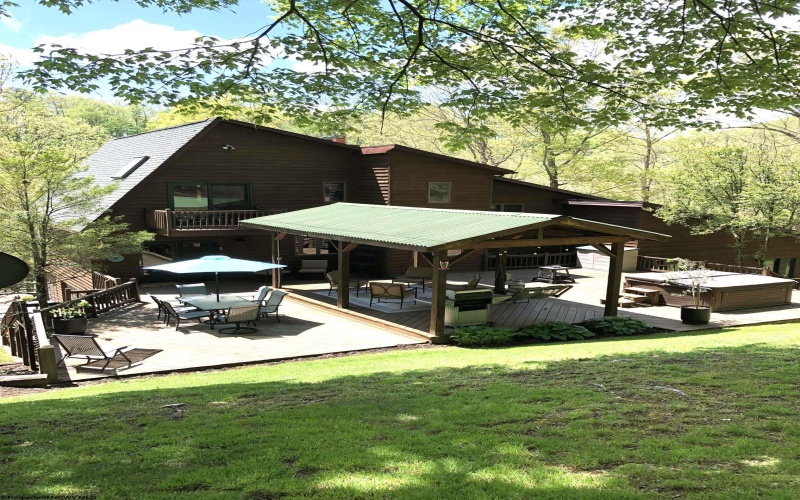 444 Gordon Road, Beverly, West Virginia 26253, 4 Bedrooms Bedrooms, 15 Rooms Rooms,3 BathroomsBathrooms,Single Family Detached,For Sale,Gordon,10159774