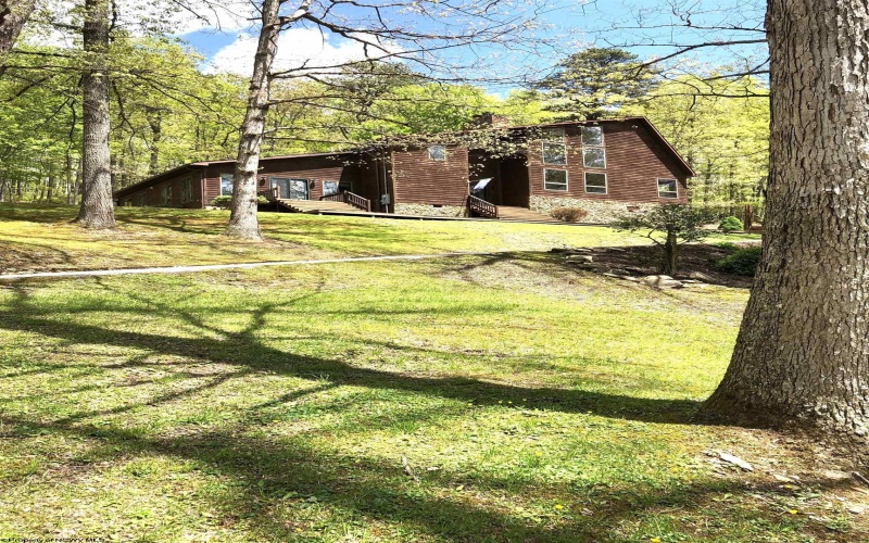 444 Gordon Road, Beverly, West Virginia 26253, 4 Bedrooms Bedrooms, 15 Rooms Rooms,3 BathroomsBathrooms,Single Family Detached,For Sale,Gordon,10159774