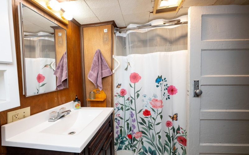 139 Ramp Hollow Road, Morgantown, West Virginia 26501, 2 Bedrooms Bedrooms, 6 Rooms Rooms,1 BathroomBathrooms,Single Family Detached,For Sale,Ramp Hollow,10162730 139 Ramp Hollow Road, Morgantown, West Virginia 26501, 2 Bedrooms Bedrooms, 6 Rooms Rooms,1 BathroomBathrooms,Single Family Detached,For Sale,Ramp Hollow,10162730