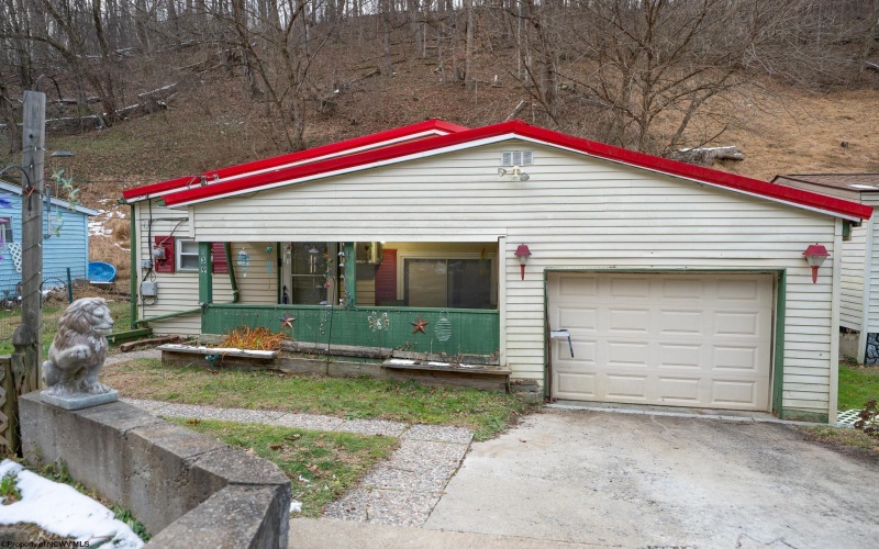 139 Ramp Hollow Road, Morgantown, West Virginia 26501, 2 Bedrooms Bedrooms, 6 Rooms Rooms,1 BathroomBathrooms,Single Family Detached,For Sale,Ramp Hollow,10162730 139 Ramp Hollow Road, Morgantown, West Virginia 26501, 2 Bedrooms Bedrooms, 6 Rooms Rooms,1 BathroomBathrooms,Single Family Detached,For Sale,Ramp Hollow,10162730