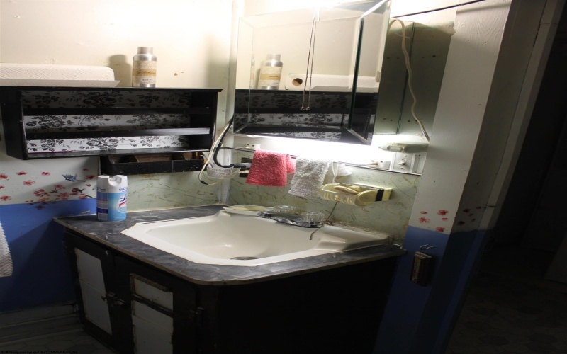 6629 Webster Road, Cowen, West Virginia 26206, 2 Bedrooms Bedrooms, 7 Rooms Rooms,1 BathroomBathrooms,Single Family Detached,For Sale,Webster,10162434