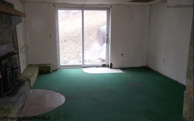 134 TURKEY RUN Road, Grafton, West Virginia 26354-836, 3 Bedrooms Bedrooms, 8 Rooms Rooms,2 BathroomsBathrooms,Single Family Detached,For Sale,TURKEY RUN,10162726