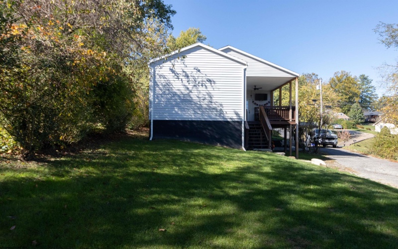 422 Worthington Drive, Bridgeport, West Virginia 26330, 3 Bedrooms Bedrooms, 6 Rooms Rooms,2 BathroomsBathrooms,Single Family Detached,For Sale,Worthington,10162727 422 Worthington Drive, Bridgeport, West Virginia 26330, 3 Bedrooms Bedrooms, 6 Rooms Rooms,2 BathroomsBathrooms,Single Family Detached,For Sale,Worthington,10162727