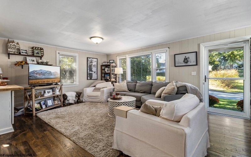 422 Worthington Drive, Bridgeport, West Virginia 26330, 3 Bedrooms Bedrooms, 6 Rooms Rooms,2 BathroomsBathrooms,Single Family Detached,For Sale,Worthington,10162727 422 Worthington Drive, Bridgeport, West Virginia 26330, 3 Bedrooms Bedrooms, 6 Rooms Rooms,2 BathroomsBathrooms,Single Family Detached,For Sale,Worthington,10162727