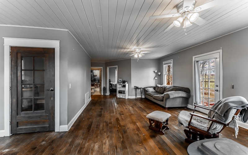 78 Coopers Rock Drive, Bruceton Mills, West Virginia 26525, 3 Bedrooms Bedrooms, 7 Rooms Rooms,2 BathroomsBathrooms,Single Family Detached,For Sale,Coopers Rock,10162736