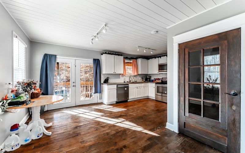 78 Coopers Rock Drive, Bruceton Mills, West Virginia 26525, 3 Bedrooms Bedrooms, 7 Rooms Rooms,2 BathroomsBathrooms,Single Family Detached,For Sale,Coopers Rock,10162736