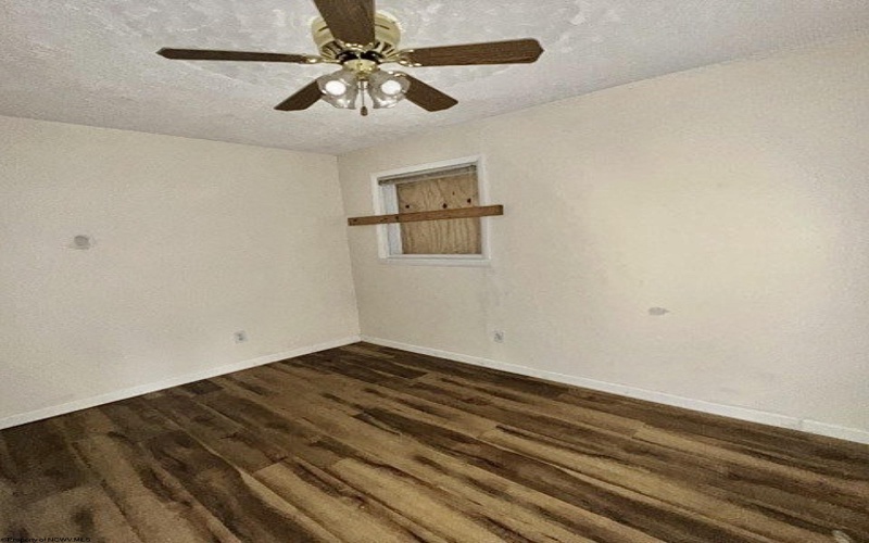 309 Wilson Street, Fairmont, West Virginia 26554, 2 Bedrooms Bedrooms, 6 Rooms Rooms,1 BathroomBathrooms,Single Family Detached,For Sale,Wilson,10162737 309 Wilson Street, Fairmont, West Virginia 26554, 2 Bedrooms Bedrooms, 6 Rooms Rooms,1 BathroomBathrooms,Single Family Detached,For Sale,Wilson,10162737