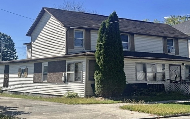 515 Central Street, Elkins, West Virginia 26241, 4 Bedrooms Bedrooms, 7 Rooms Rooms,2 BathroomsBathrooms,Single Family Detached,For Sale,Central,10162739