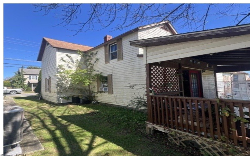 515 Central Street, Elkins, West Virginia 26241, 4 Bedrooms Bedrooms, 7 Rooms Rooms,2 BathroomsBathrooms,Single Family Detached,For Sale,Central,10162739