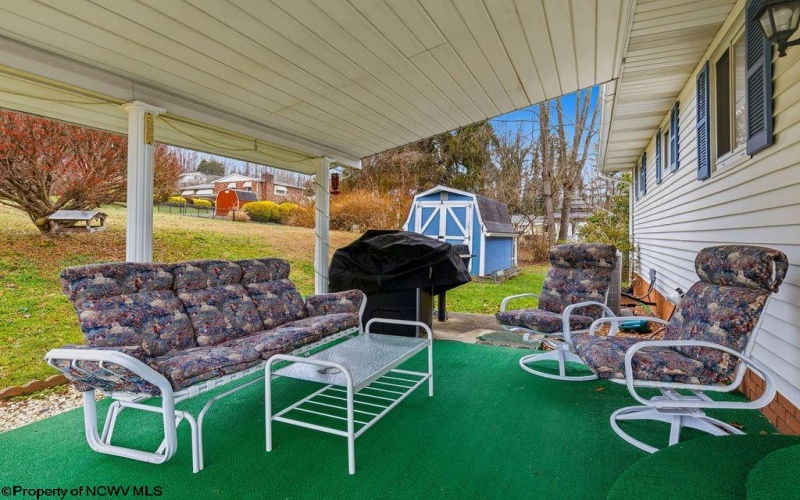 1804 Pleasant Valley Road, Fairmont, West Virginia 26554, 4 Bedrooms Bedrooms, 7 Rooms Rooms,1 BathroomBathrooms,Single Family Detached,For Sale,Pleasant Valley,10162749