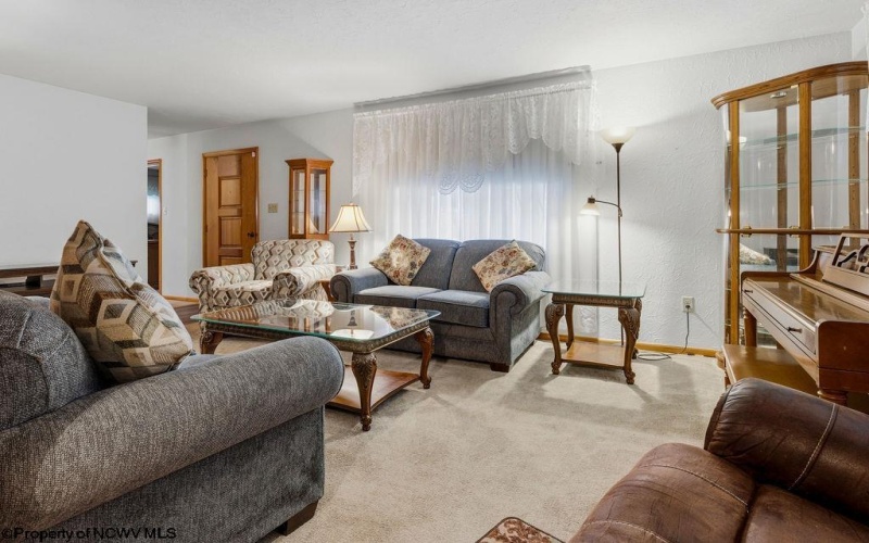 1804 Pleasant Valley Road, Fairmont, West Virginia 26554, 4 Bedrooms Bedrooms, 7 Rooms Rooms,1 BathroomBathrooms,Single Family Detached,For Sale,Pleasant Valley,10162749