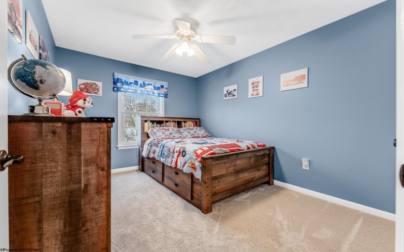 2 Antietam Drive, Morgantown, West Virginia 26508, 3 Bedrooms Bedrooms, 5 Rooms Rooms,2 BathroomsBathrooms,Single Family Detached,For Sale,Antietam,10162743