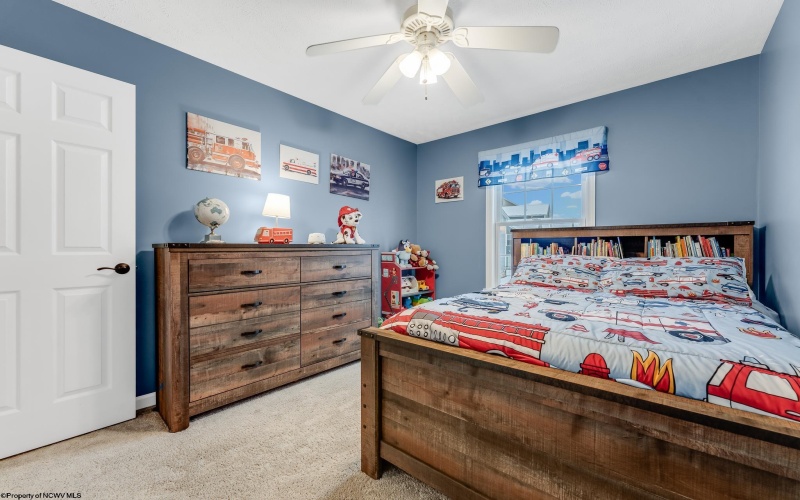 2 Antietam Drive, Morgantown, West Virginia 26508, 3 Bedrooms Bedrooms, 5 Rooms Rooms,2 BathroomsBathrooms,Single Family Detached,For Sale,Antietam,10162743