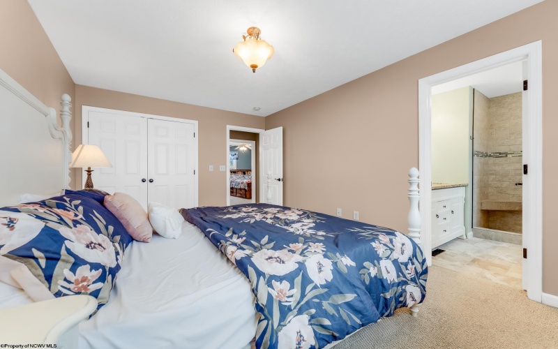 2 Antietam Drive, Morgantown, West Virginia 26508, 3 Bedrooms Bedrooms, 5 Rooms Rooms,2 BathroomsBathrooms,Single Family Detached,For Sale,Antietam,10162743