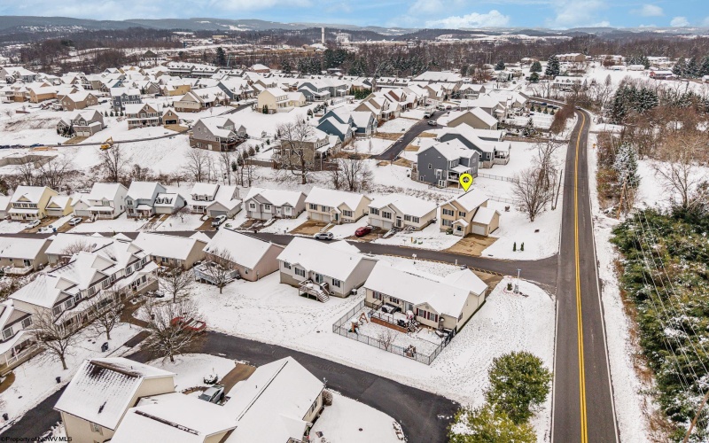 2 Antietam Drive, Morgantown, West Virginia 26508, 3 Bedrooms Bedrooms, 5 Rooms Rooms,2 BathroomsBathrooms,Single Family Detached,For Sale,Antietam,10162743