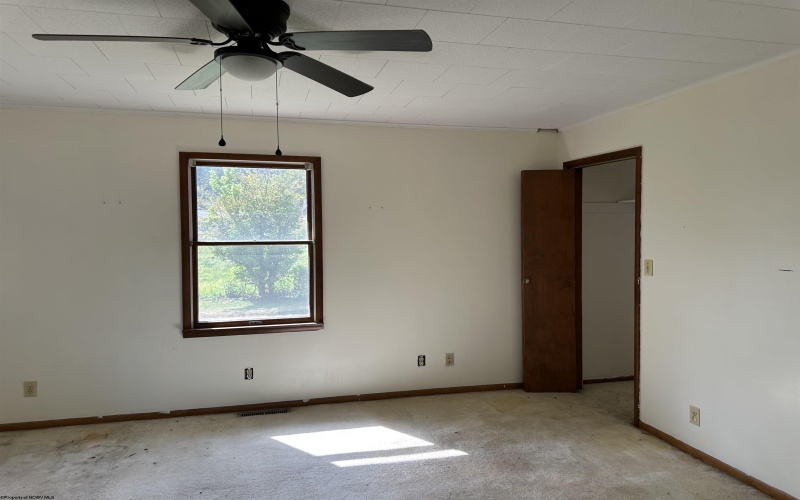 64 Polk Street, Weston, West Virginia 26452, 3 Bedrooms Bedrooms, 6 Rooms Rooms,2 BathroomsBathrooms,Single Family Detached,For Sale,Polk,10161459