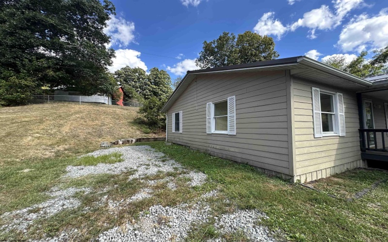 64 Polk Street, Weston, West Virginia 26452, 3 Bedrooms Bedrooms, 6 Rooms Rooms,2 BathroomsBathrooms,Single Family Detached,For Sale,Polk,10161459