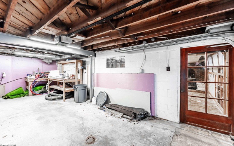 1135 Sunset Drive, Fairmont, West Virginia 26554, 3 Bedrooms Bedrooms, 7 Rooms Rooms,1 BathroomBathrooms,Single Family Detached,For Sale,Sunset,10162746