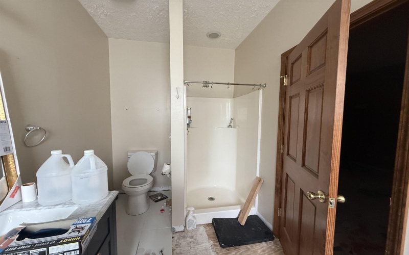 130 Stone Street, Culloden, West Virginia 25510, 4 Bedrooms Bedrooms, 8 Rooms Rooms,3 BathroomsBathrooms,Single Family Detached,For Sale,Stone,10162740