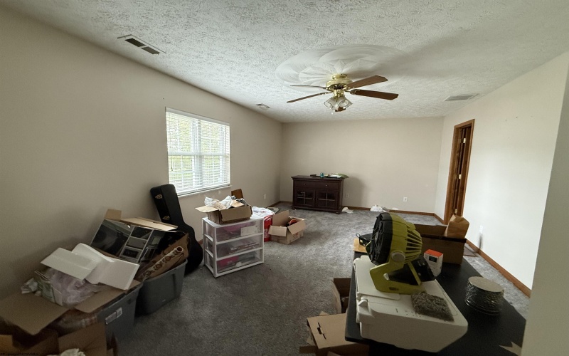 130 Stone Street, Culloden, West Virginia 25510, 4 Bedrooms Bedrooms, 8 Rooms Rooms,3 BathroomsBathrooms,Single Family Detached,For Sale,Stone,10162740