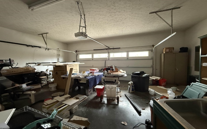 130 Stone Street, Culloden, West Virginia 25510, 4 Bedrooms Bedrooms, 8 Rooms Rooms,3 BathroomsBathrooms,Single Family Detached,For Sale,Stone,10162740